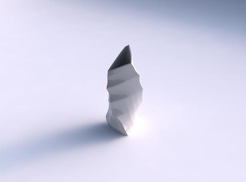 Vase twist tipped triangle with curved creases