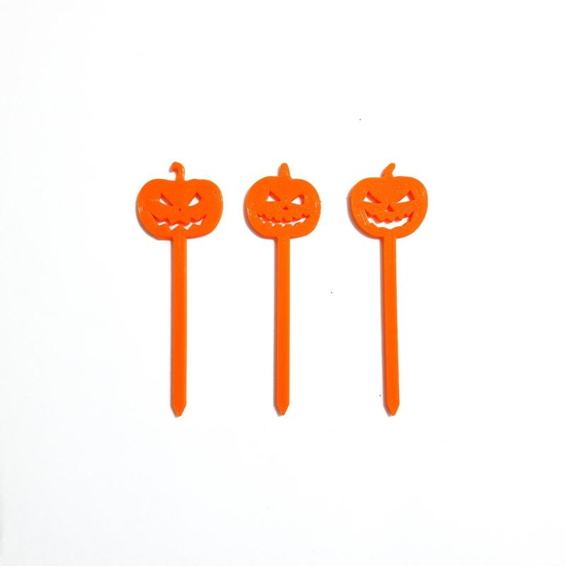 Pumpkin Cake Toppers for Halloween