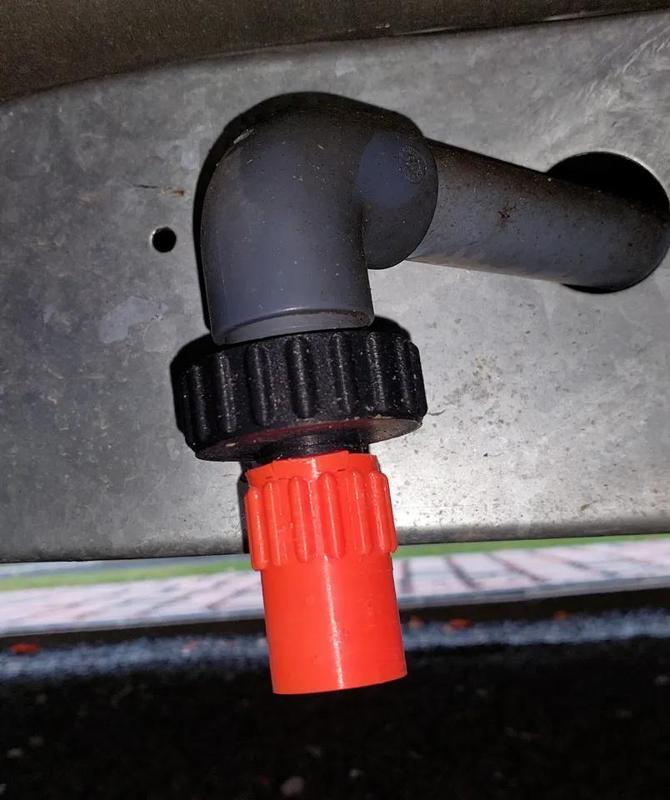 Adapter Grauwasserauslauf Wohnwagen   