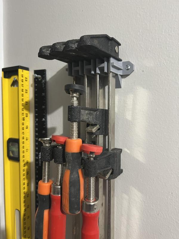 Bessey Clutch Style Clamp - Wall Mount