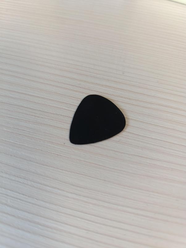Guitar pick