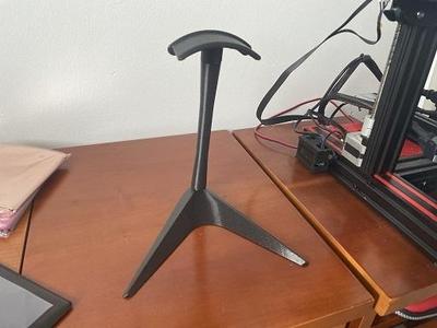Headphone Holder (tube remix)
