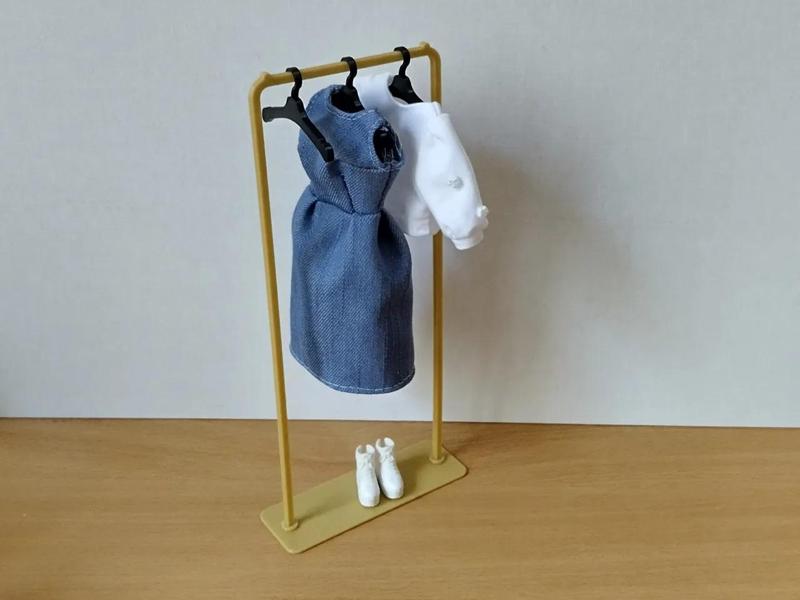 Doll Clothes Rack / Doll Hanger   