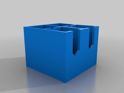 Paint Tube Holder 2x2 Reduced