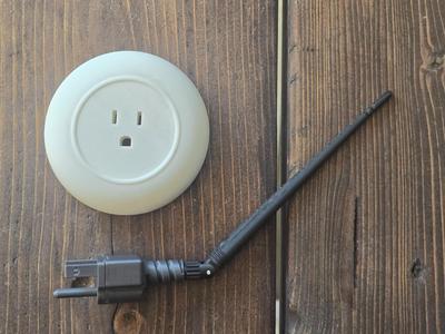 Fake 110V Type B plug and socket (For US market)