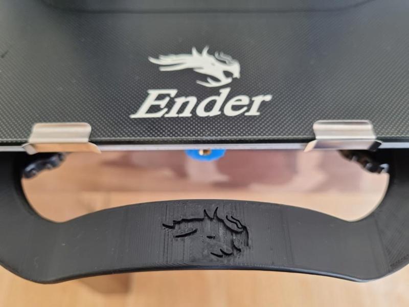 Ender 3 v2 bed handle engraved logo
