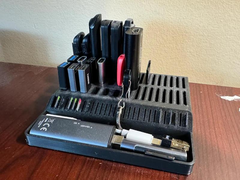 USB & SD Media Holder with bin   