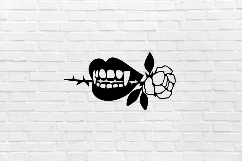 Pink vampire mouth Halloween wall decoration