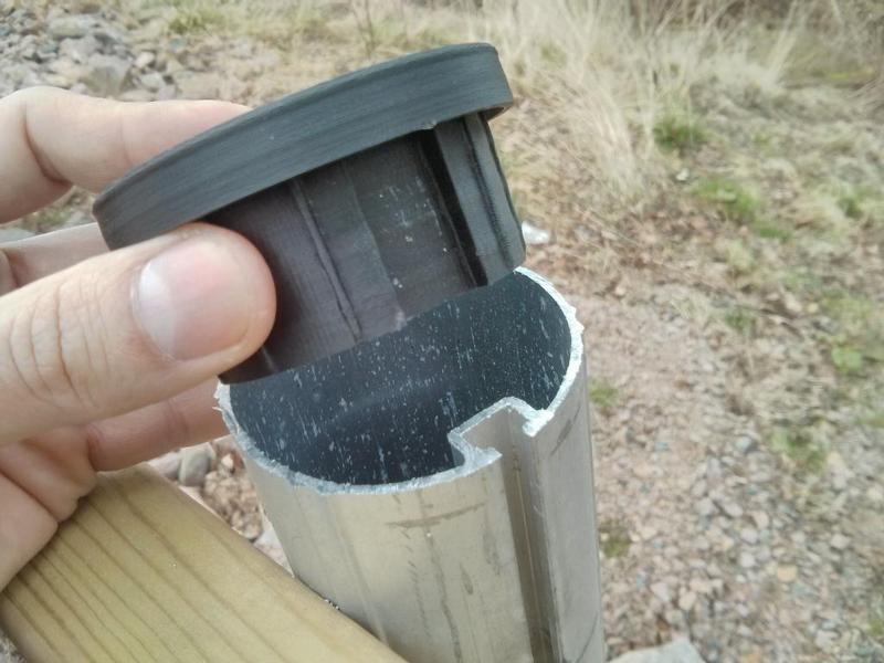 Fence pole cap