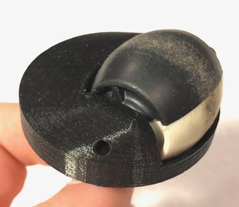 Roomba Caster removable and cleanable