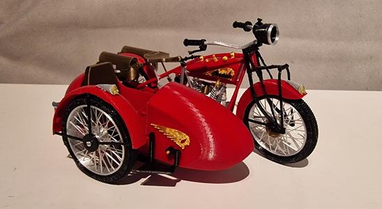 Indian Scout 1:10 600cc 1928 with side car Desinger Ed van der Heijden.