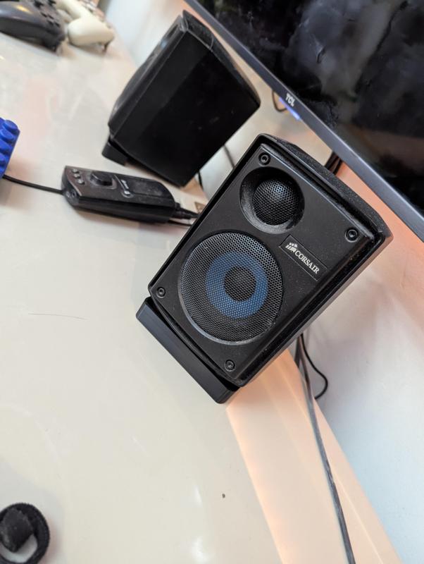 Minimal Speaker Riser / Stand - 100mm x 30mm - Corsair SP2500