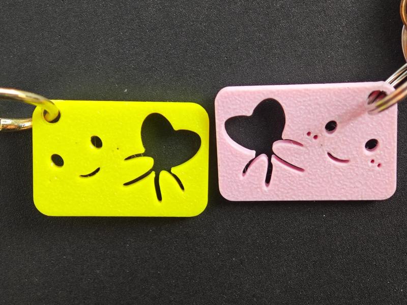 Love you and receive keychain