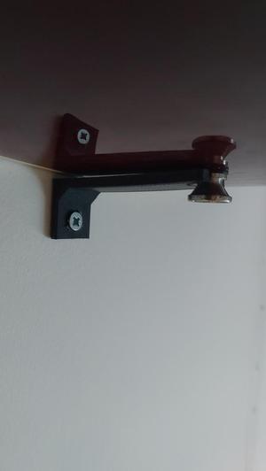 Guitar Wall Grabber