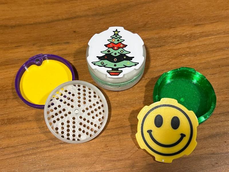 Toothless 'herb' Grinder "upgraded-V3" // Magnet *click*-effect // MMU3 Motive-options!   