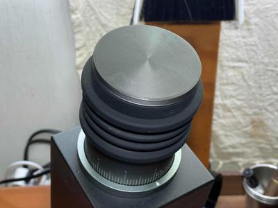 Drop-resistant lid from bellows for Varia VS3