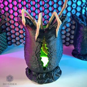 The Ovomorph Lamp