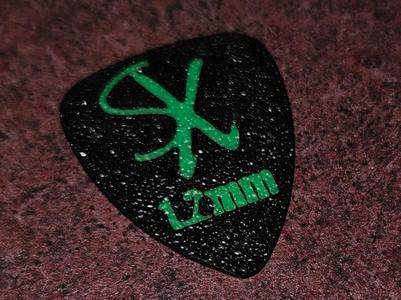 Guitar Pick - 4 sizes