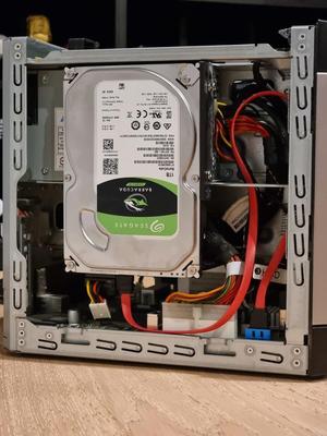 HPE ProLiant MicroServer Gen8 2x 2.5" Or 1x 3.5" HDD Bracket