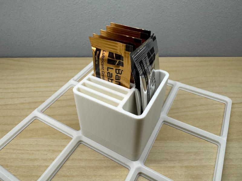 Gridfinity Lubricant Grease Holder