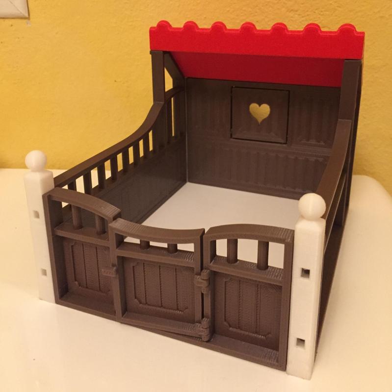 Horse box for toy playmobil riding school