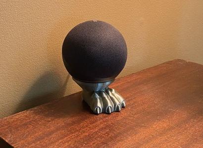 Echo Dot 4 Claw Foot Pedestal
