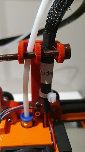 E12 Carriage BLtouch remix with Cable support arm