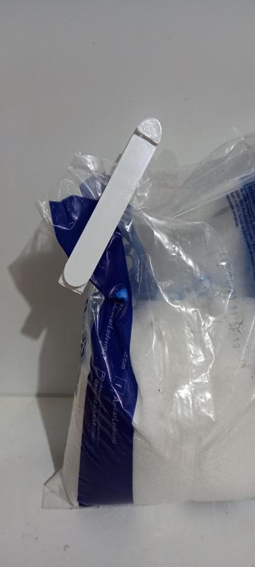 Clasp closes packages - clasp closes bags