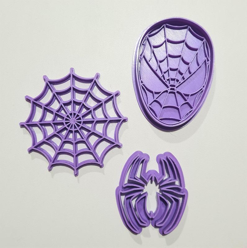 Spiderman cutter and spiderman spider web seal