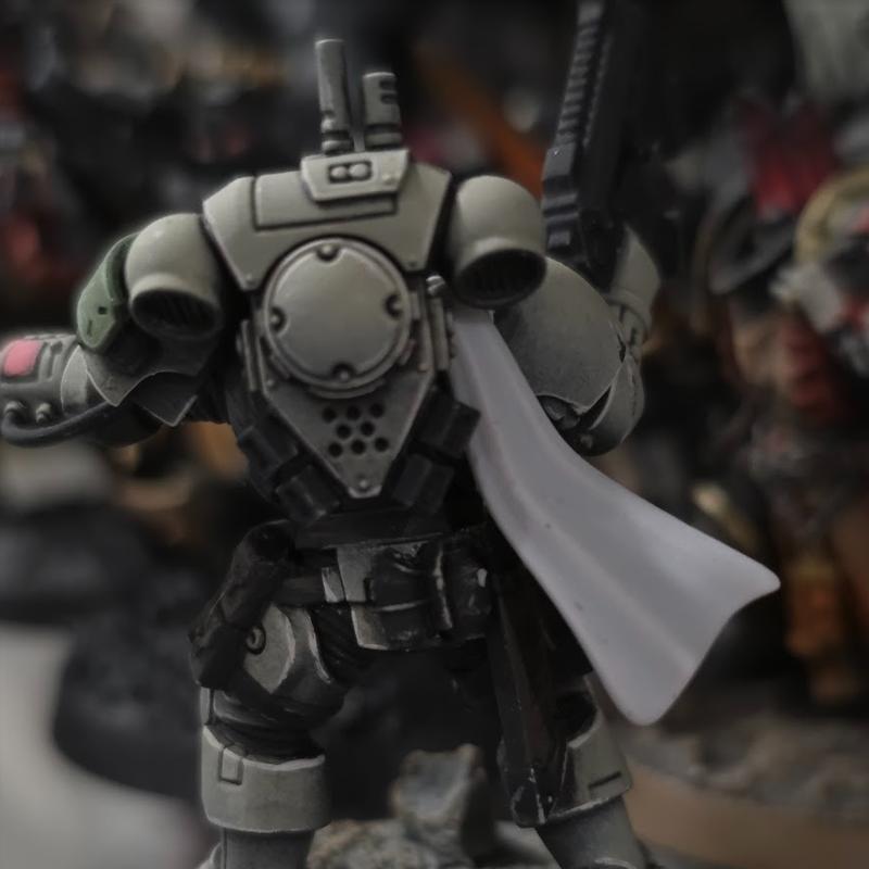 Kestrel Short Shoulder Cape