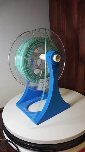 Tash's Easy Peasy Spool Holder