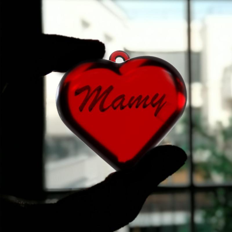 Heart - "Mamy" engraved inside