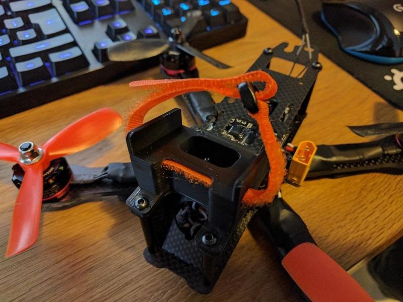 RunCam 2 Mount, 20° Cam Mount for Dubai 210, Lisam 210, QAV 210, LHI 210