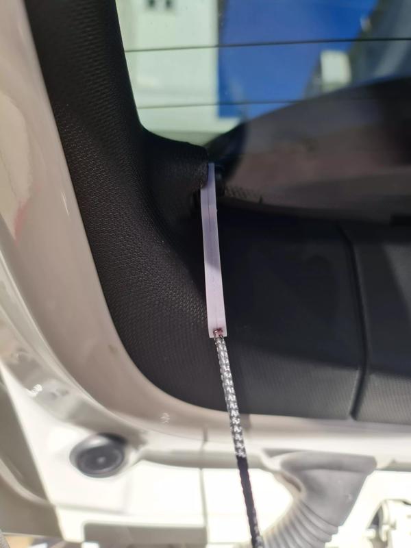 Gancio cappelliera BMW