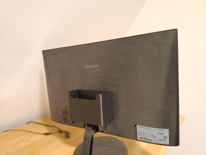 VESA Box for Cable Managment, Power Supply and Docking Station
