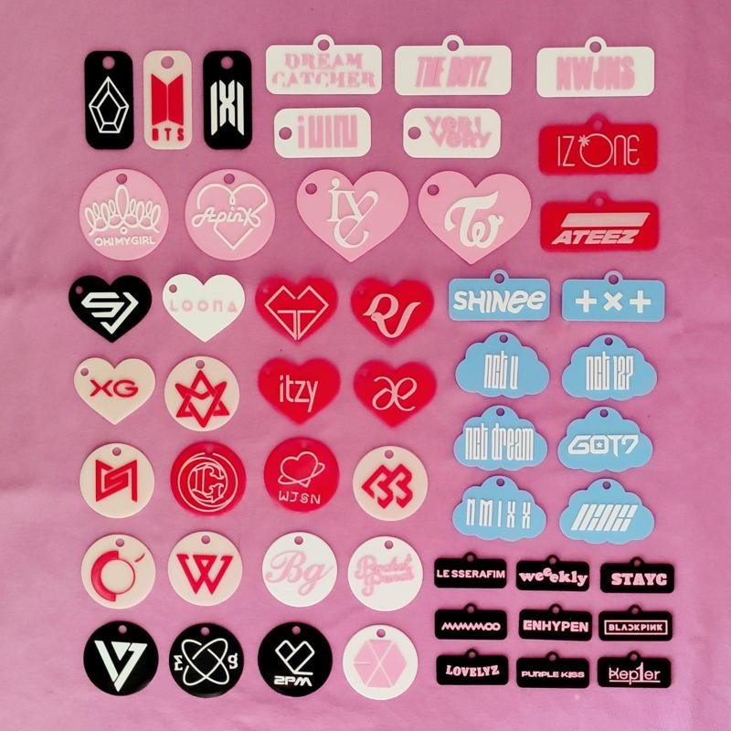 Kpop keychain packs