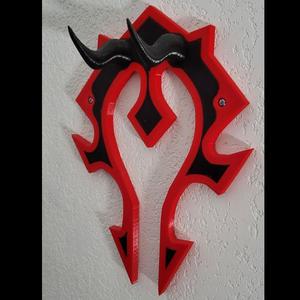 La Horde helmet holder