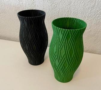 Vase with pattern