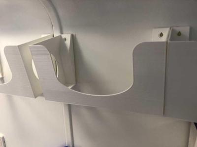 Nitrile gloves holder to wall