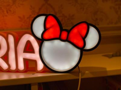 MARIA WITH MINNIE NAMELED