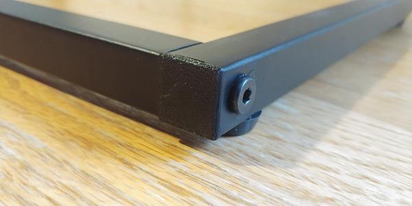 Plug for table leg