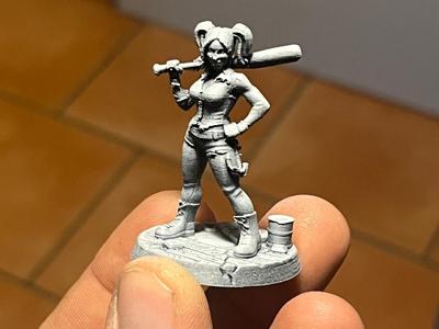 miniature harley quinn dnd