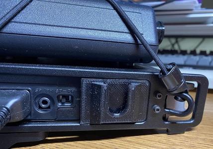 Yaesu FT-818 microphone holder