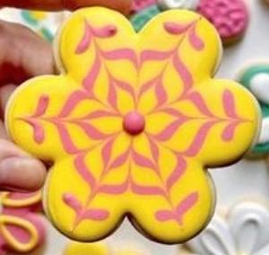 COOKIE CUTTER FLOWER DESIGN