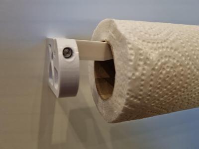 Quick-change Paper Towel Longer Flapper for shorter rolls