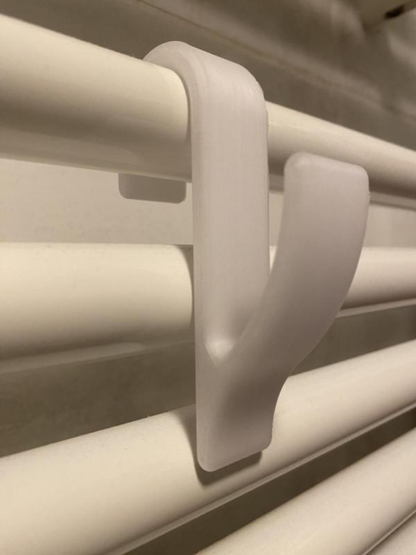 Parametric radiator hook