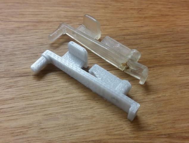 Whirlpool / Bauknecht filter latch