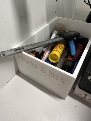 Box container for storing tools