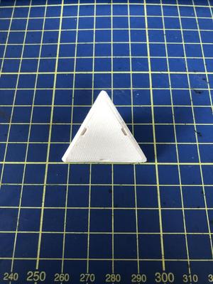 Shelf bracket - parametric