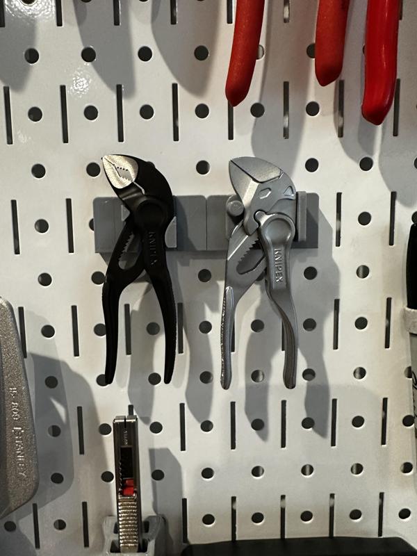 Knipex Cobra XS holder for Wall Control System